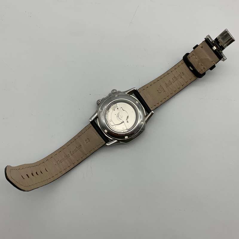 Impressive Orient  Executive (EY04) World Time Gents Wristwatch (Like New)