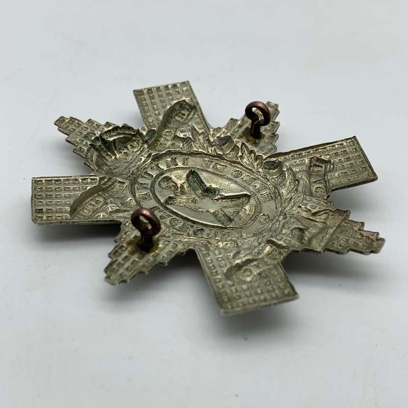 WW1 - 'Royal Highlanders - Black Watch' Cap Badge (First Pattern)