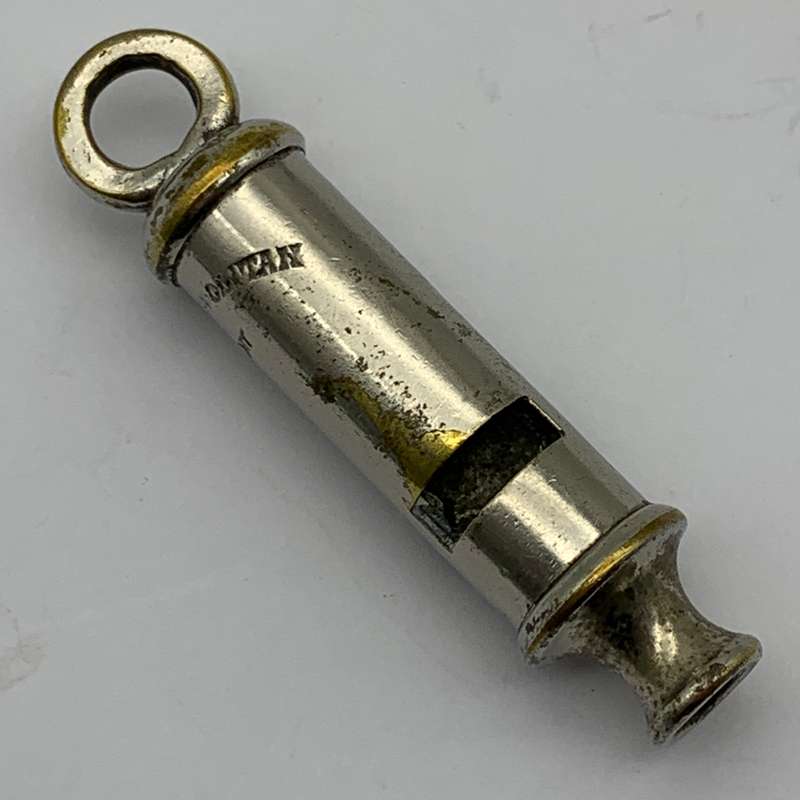 Vintage 'The Metropolitan' Whistle