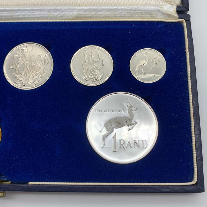 Cased S.A. '1989' Short Proof Set (SA Mint)
