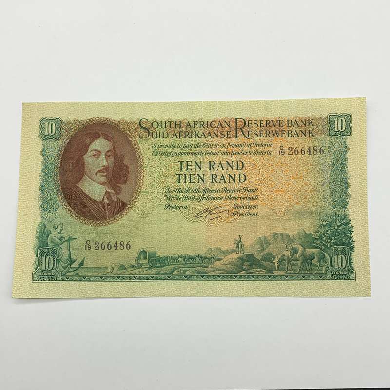 SA  'G. Rissik' 1962  Ten Rand 'C19' Note (EF+)