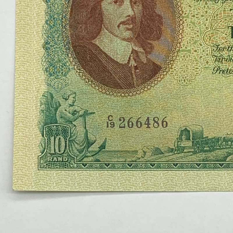 SA  'G. Rissik' 1962  Ten Rand 'C19' Note (EF+)