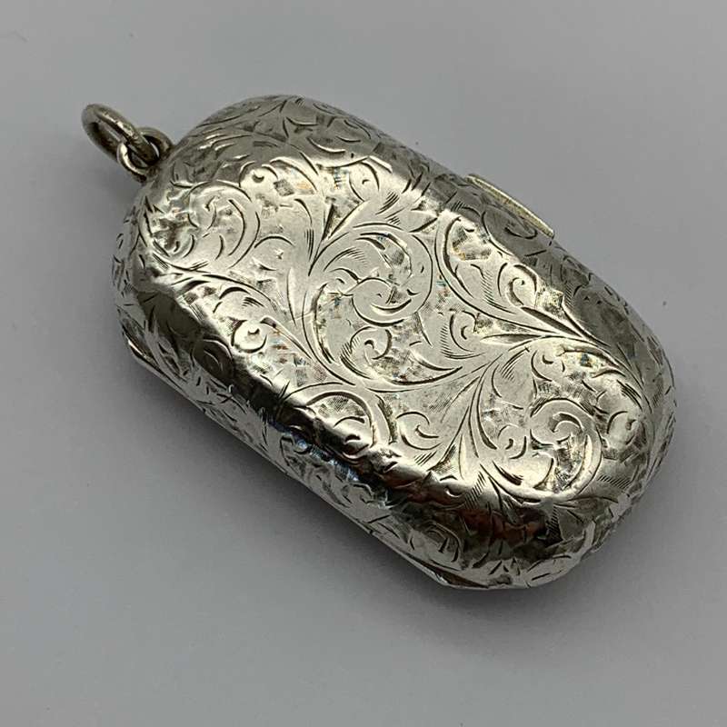 Solid Silver Victorian Double Sovereign Case/Locket (21g)