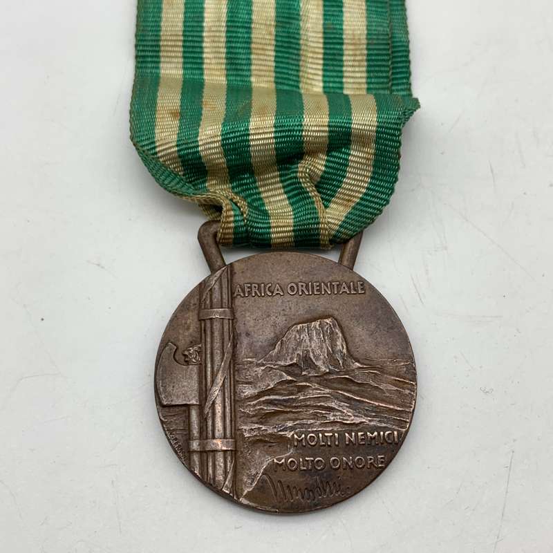 Italy  'Ethiopian 1935/36 Campaign Medal' (with Gladius Sword)