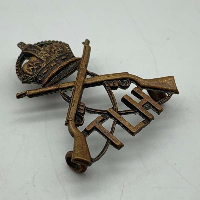S.A.  Rare 'Tembuland Light Horse' Cap Badge (1905-1909)