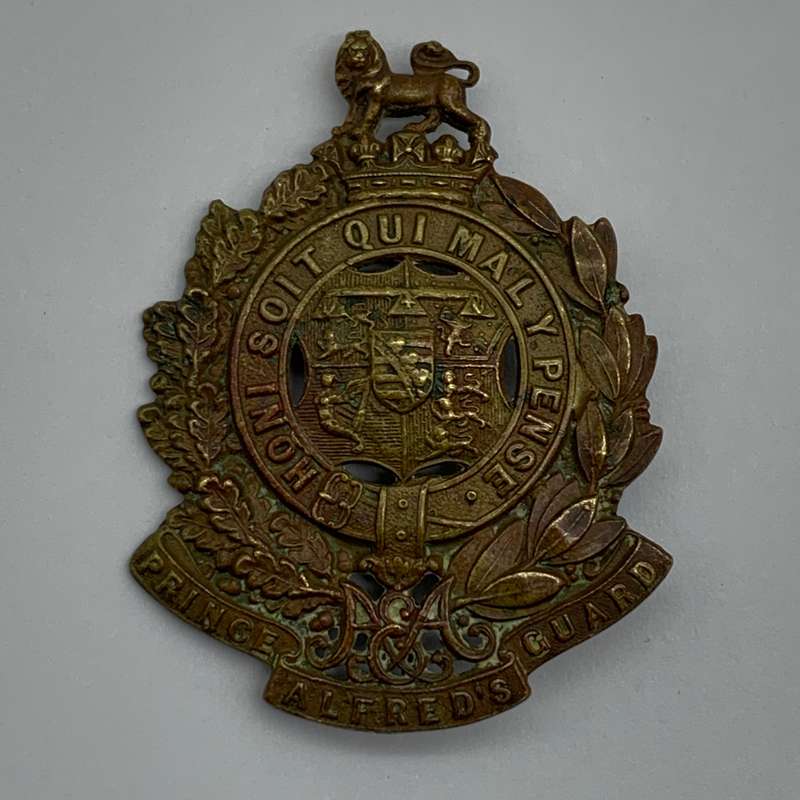 WW1  S. African 'Prince Alfreds Guard' Helmet/Pagri Badge