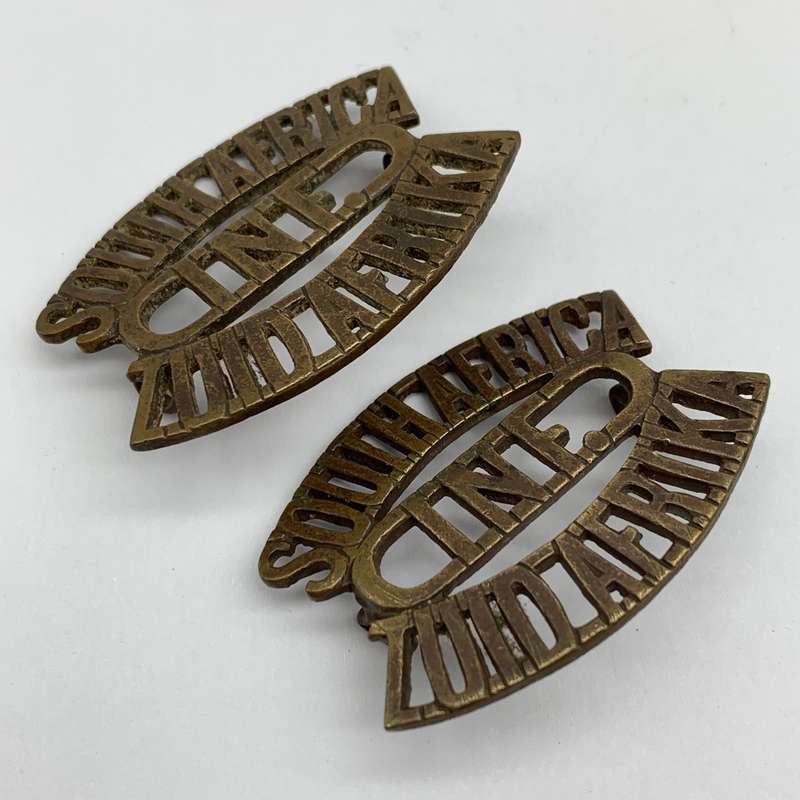 WW1  Pair '1ST South African Infantry Brigade' Shoulder Titles (1915-1919)