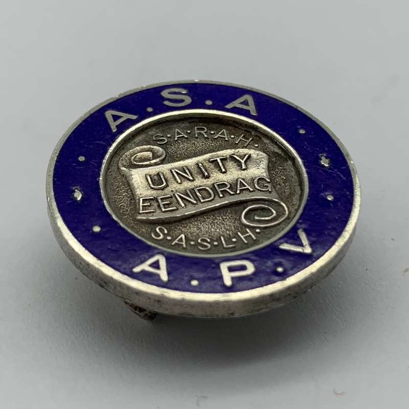 Early Silver 'S.A. Railways & Harbours' Unity Badge