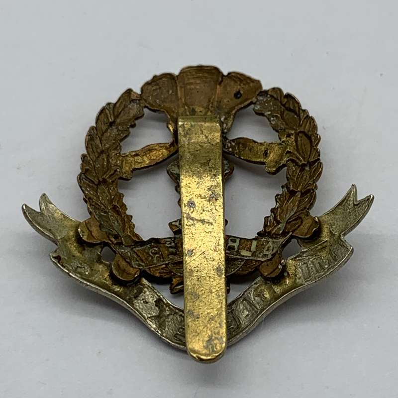British  Early 'Middlesex Regiment' Cap Badge