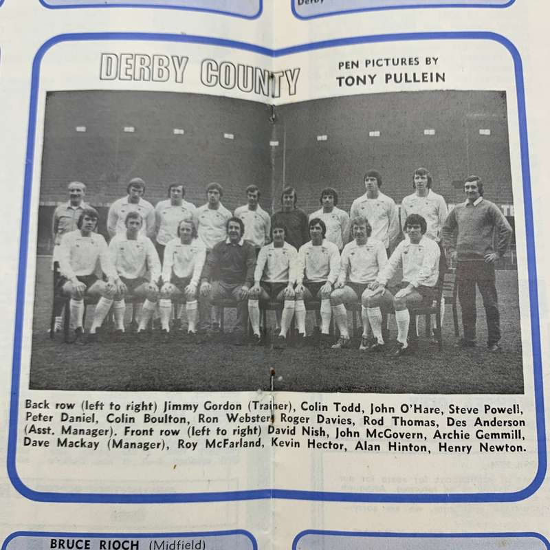 Soccer  '1974 Queens Park Rangers vs Derby County' Official Programme