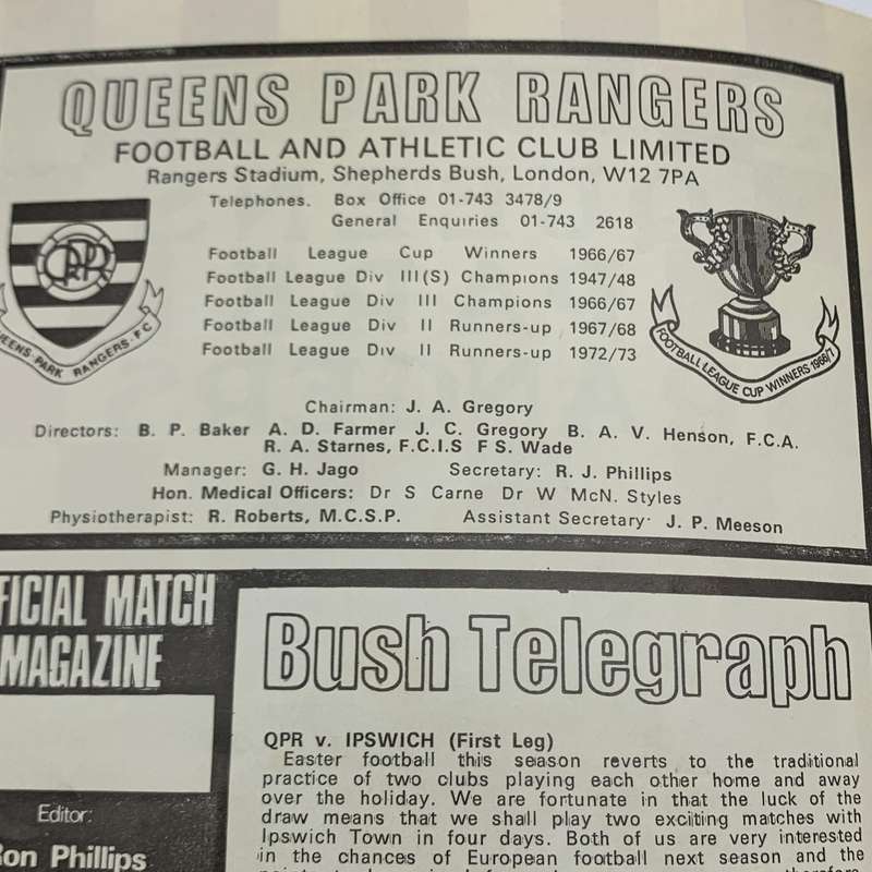 Soccer  '1973/4 Queens Park Rangers vs Ipswich Town' Official Programme