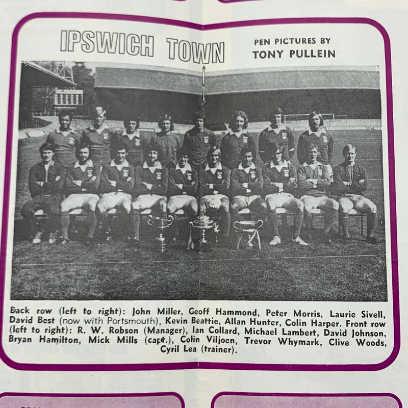 Soccer  '1973/4 Queens Park Rangers vs Ipswich Town' Official Programme