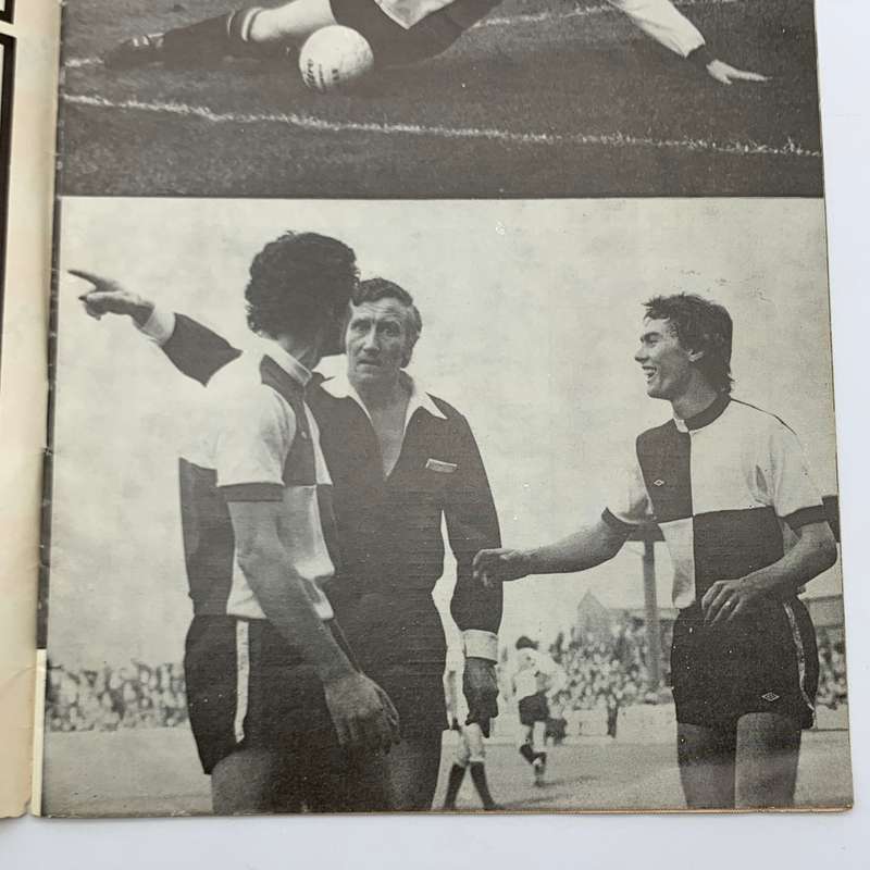 Soccer  '1975 Queens Park Rangers vs Manchester City' Official Programme