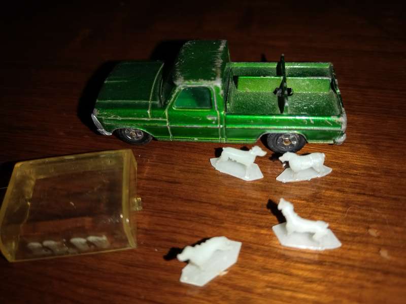 2 x MATCHBOX FORD Trucks