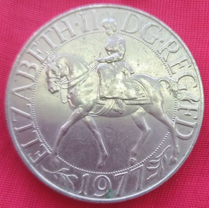 1977 25 New Pence - Elizabeth II Silver Jubilee      United Kingdom         SUN14824