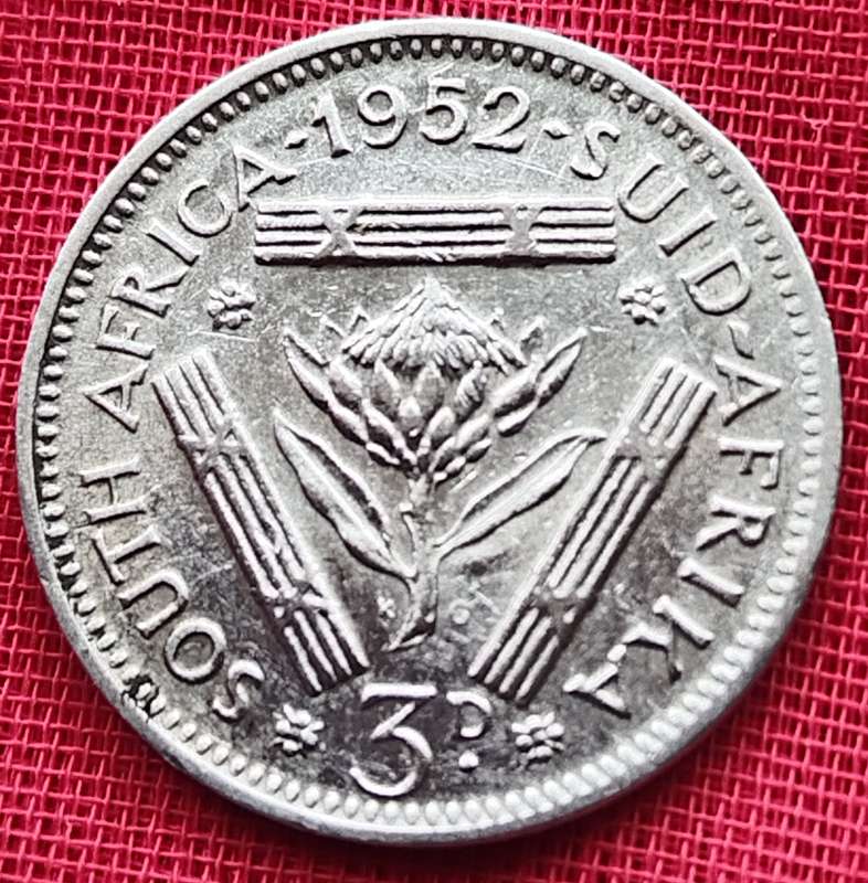 1952  Threepence Coin   SILVER   0.500             SUN15126