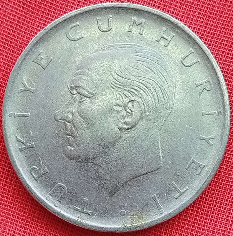 1970      1 Lira Coin    Turkey         SUN15246