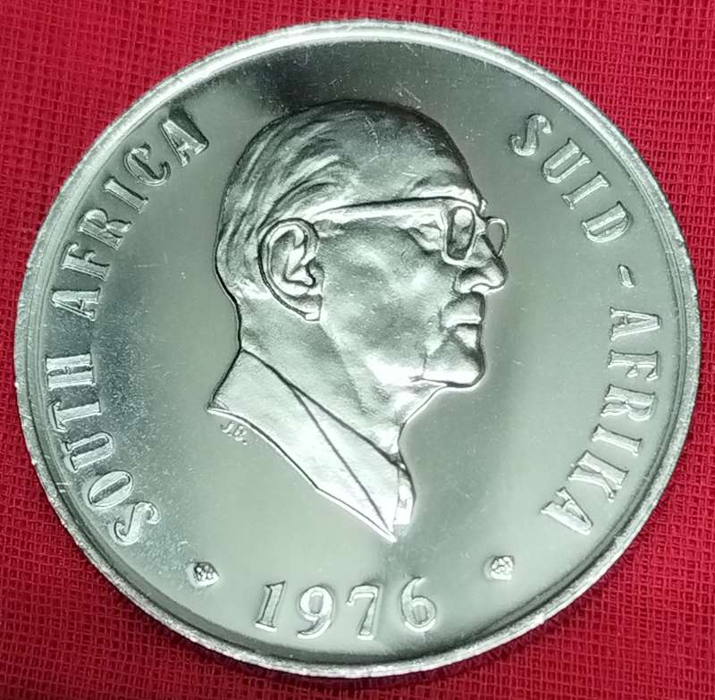 1976   50c   Coin             SUN15360