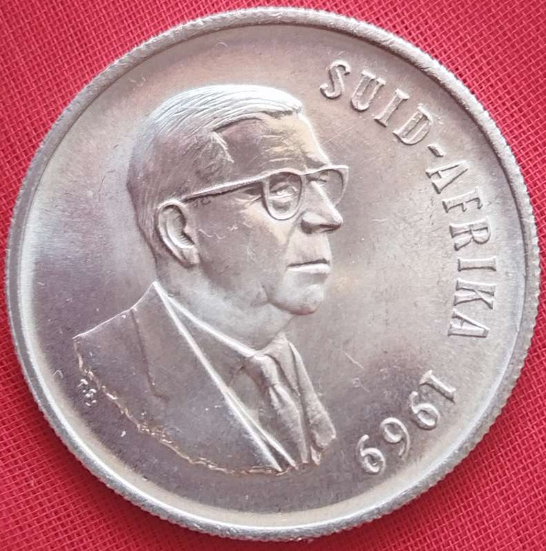 1969  SILVER   R1   COIN   (Afrikaans)       SUN16126