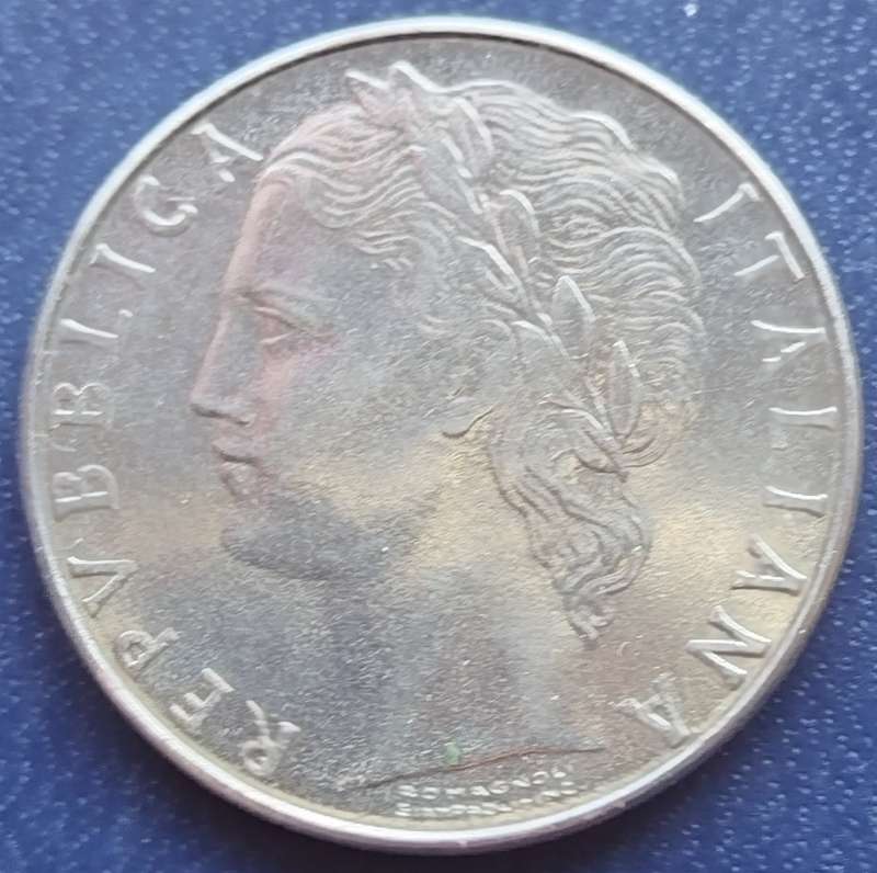 1981  100 Lire     Italy         SUN16163