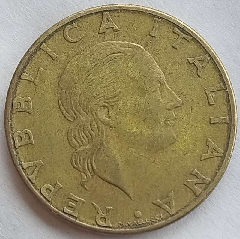 1979  200 Lire     Italy         SUN16293