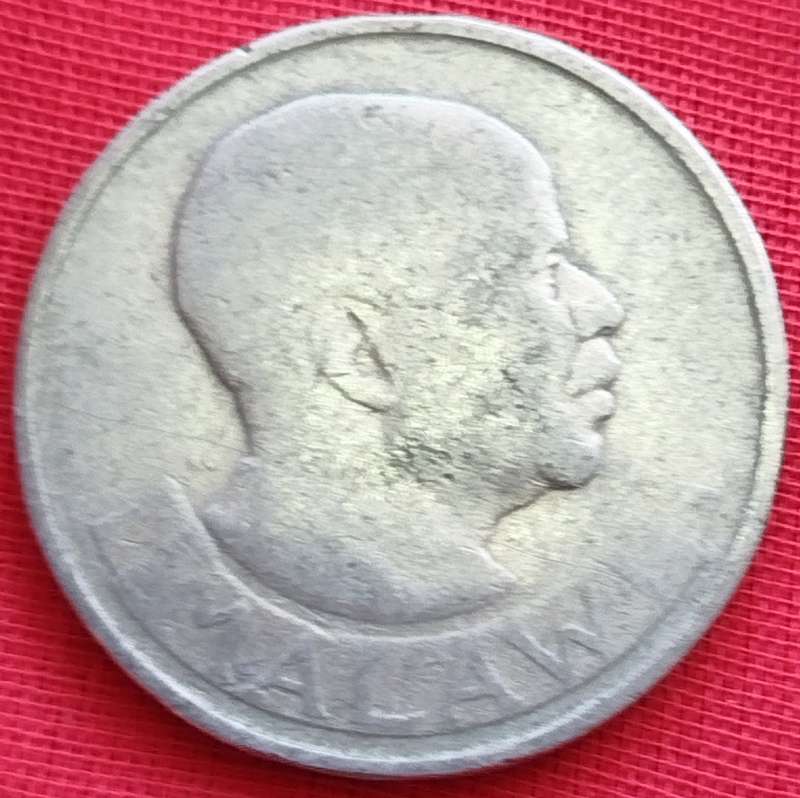 1964    ONE SHILLING  Coin      Malawi         SUN16344