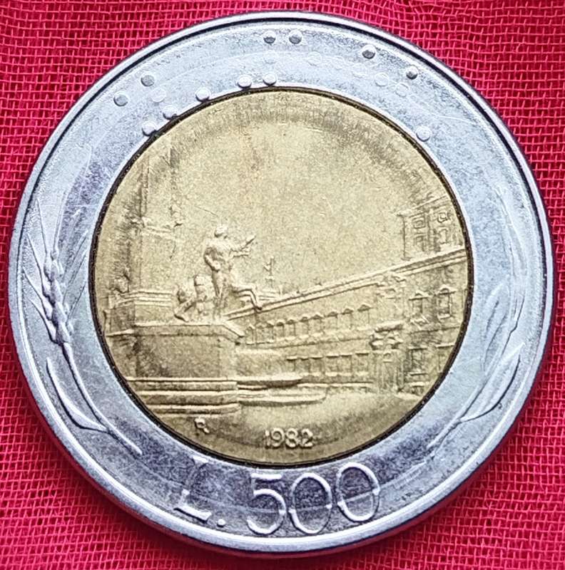 1982  500 Lire     ITALY         SUN16401