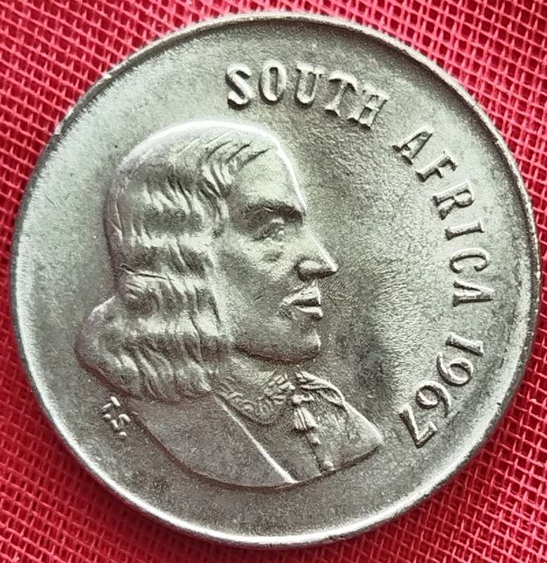 1967   5c   COIN   (English)       SUN17292