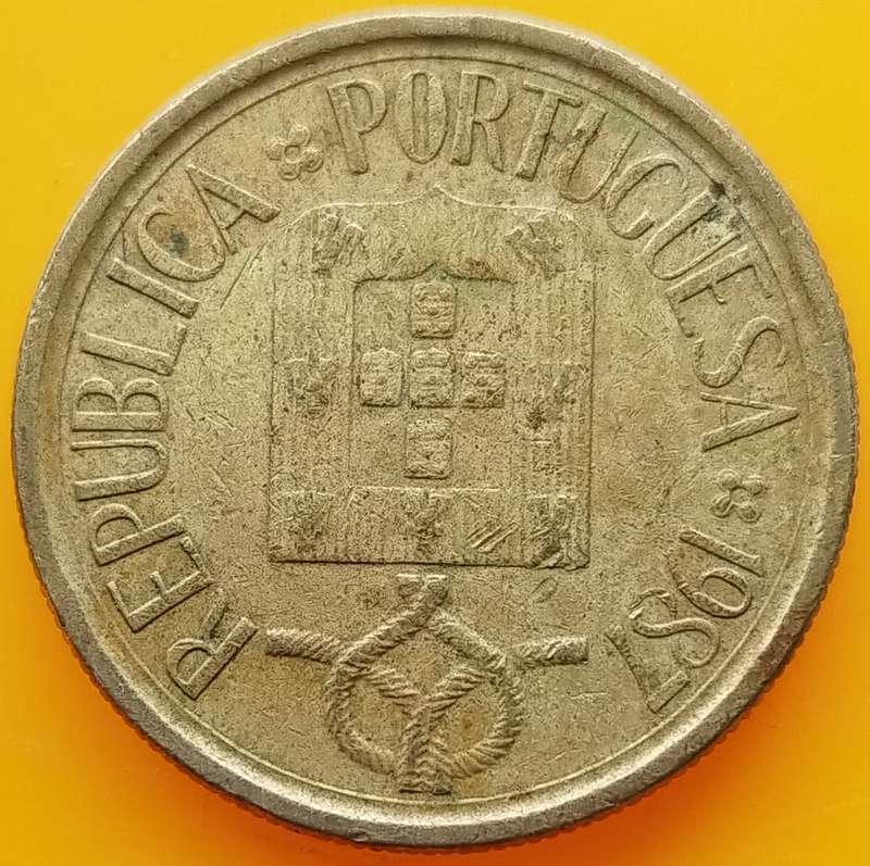1987       5 Escudos   Coin       Portugal        SUN17373