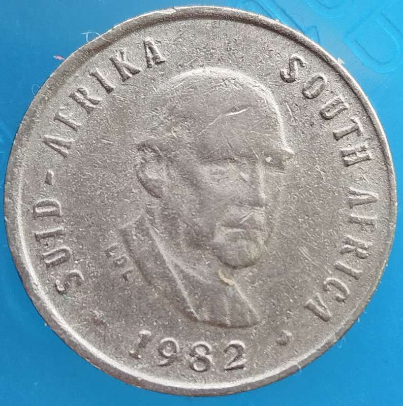 1982   5c   Coin        RSA        SUN17647