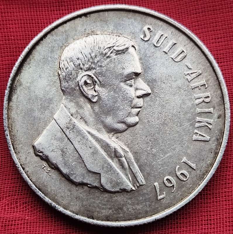 1967  SILVER   R1   COIN   (Afrikaans)       SUN16882