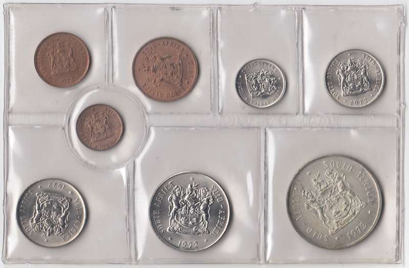 1972 MINT PACK UNC WITH SILVER R1 COIN       RSA