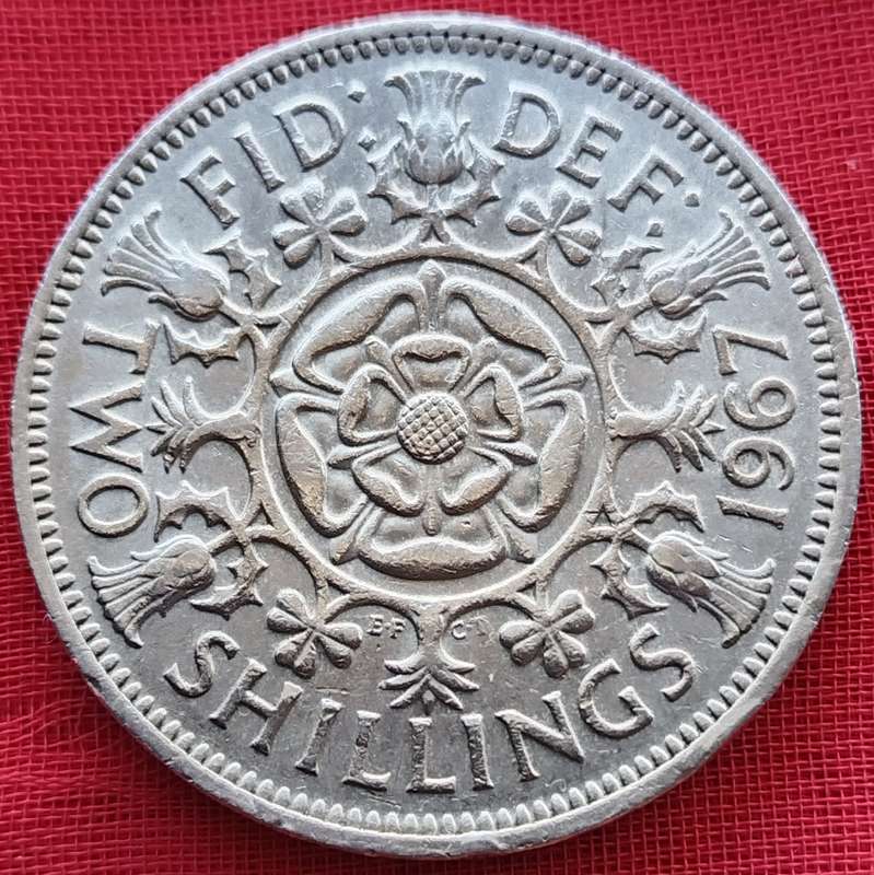 1967 -   TWO SHILLING Coin      United Kingdom         SUN17835