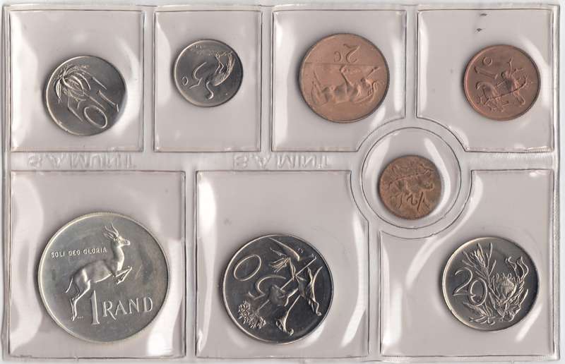 1976 MINT PACK UNC WITH SILVER R1 COIN       1976-030