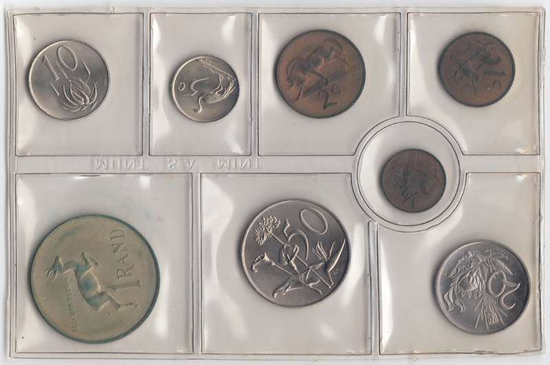 1970 MINT PACK UNC WITH SILVER R1 COIN       RSA                1970-032