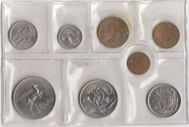 1978 MINT PACK UNC WITH 1/2 CENT COIN      1978-055