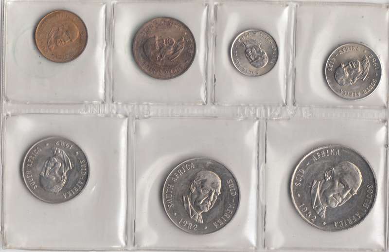 1982 MINT PACK UNC  SEALED FROM MINT      1982-070