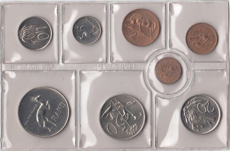 1977 MINT PACK UNC With 1/2 Cent Coin  Sealed    1977-086