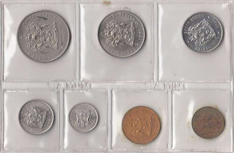 1981 MINT PACK UNC  SEALED FROM MINT      1981-109