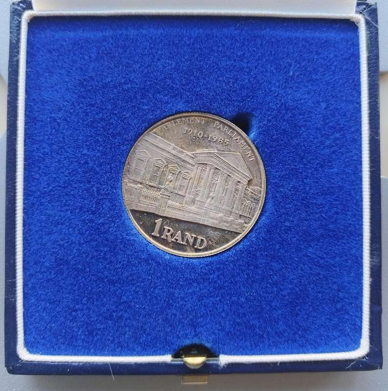 1985   PROOF SILVER R1 (75TH YEAR PARLIAMENT ) IN SA MINT BOX         18031
