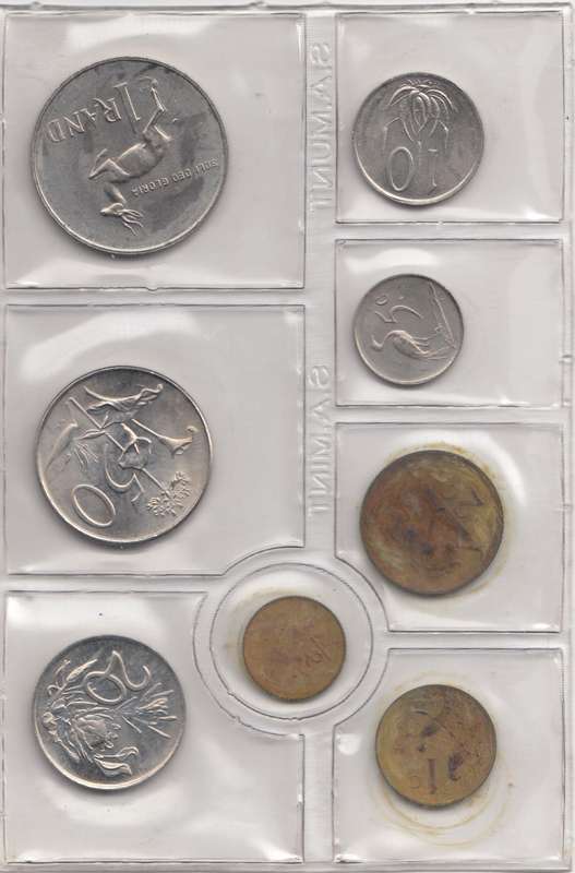 1979 MINT PACK UNC WITH 1/2 CENT COIN      1979-126