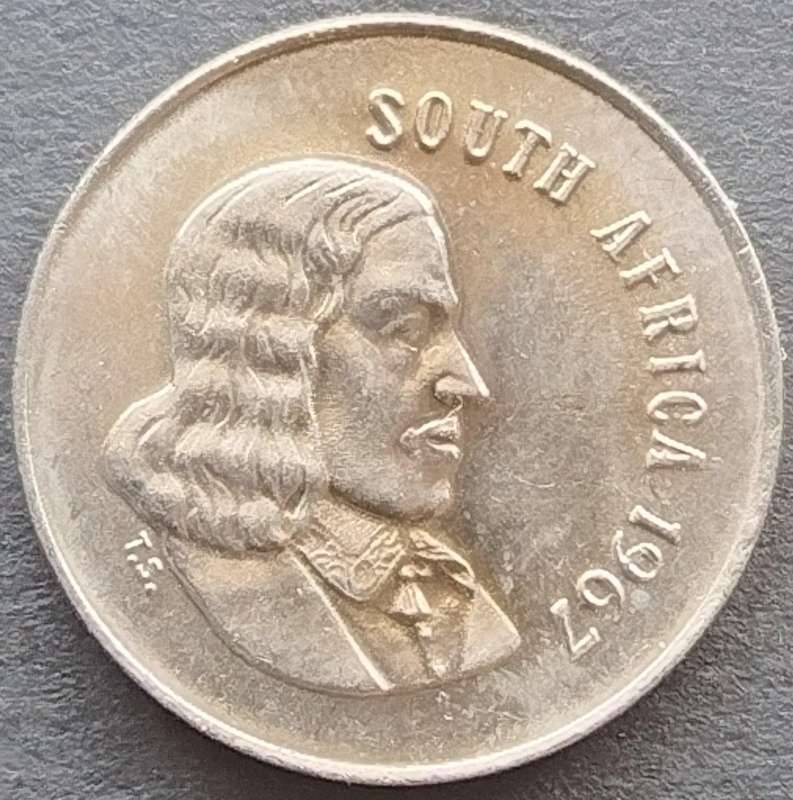 1967   5c   COIN   (English)       SUN18142