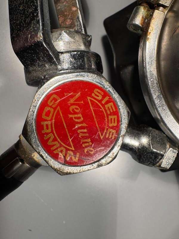Siebe Gorman Neptune Draeger Secor 200 Regulator
