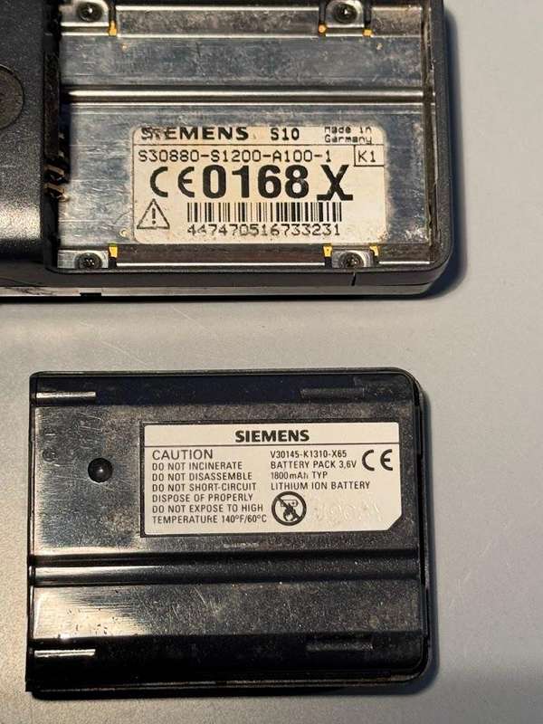 SIEMENS S10 D - Brick Mobile Cell Phone Vintage Retro Collectable