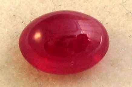 7.00 x 5.00 mm Oval cab. Ruby 1.40ct