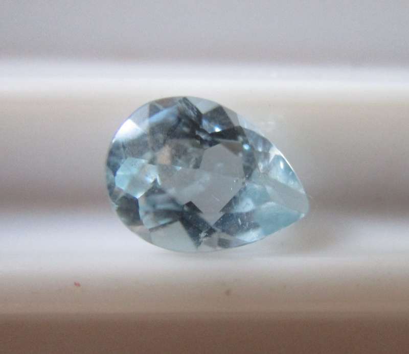 7.00 x 5.00mm Pear cut Aquamarine  .60ct. [price redus]