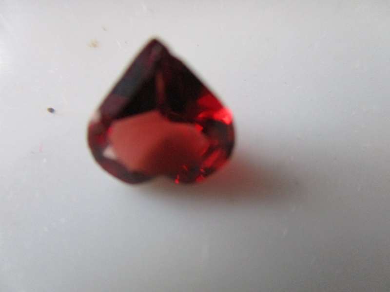 Heart 7.00mm Garnet 0.96ct.