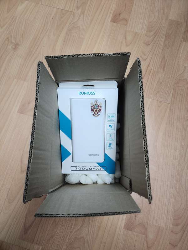Romoss 20000 mAh power bank