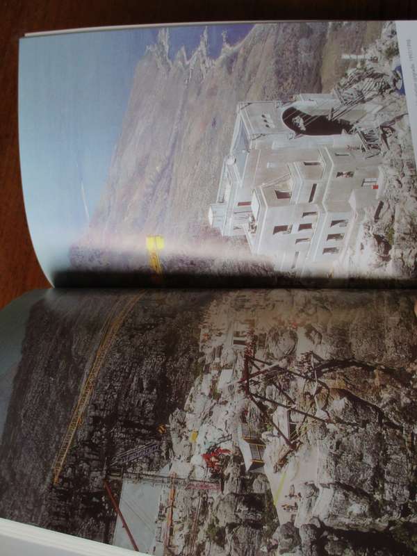 Cape Town's Man-made Wonder  Table Mountain Cableway - the first 80 years Dave Hiscock