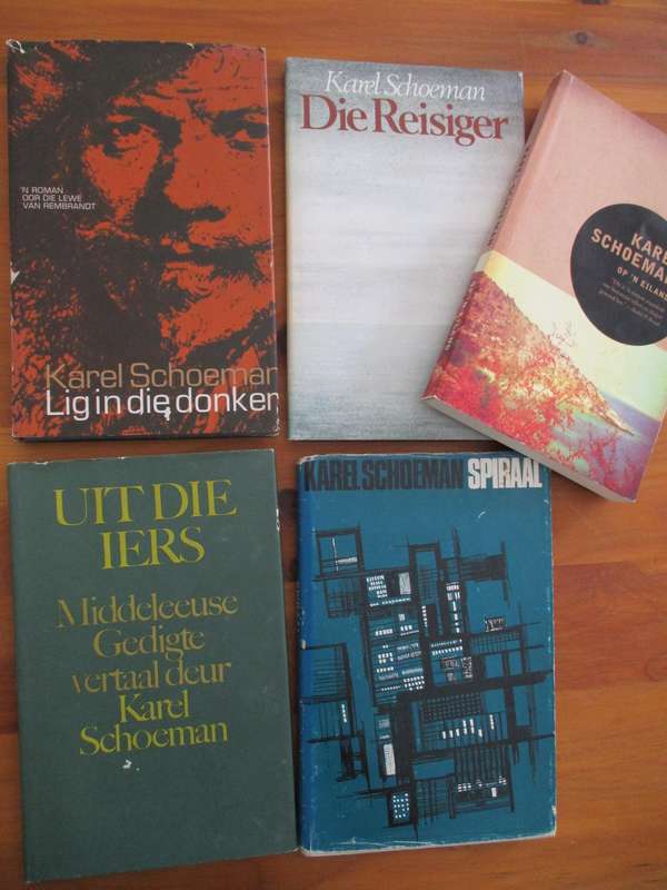 Die Reisiger, Spiraa,l Uit die Iers, Lig in die donker, Op 'n Eiland Karel Schoeman